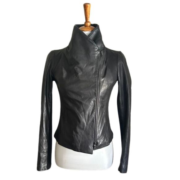 Stunning Vince Black Leather Fitted Jacket, XS, NWOT - Picture 1 of 8